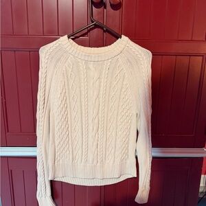 GAP Off-White Cable Knit Sweater